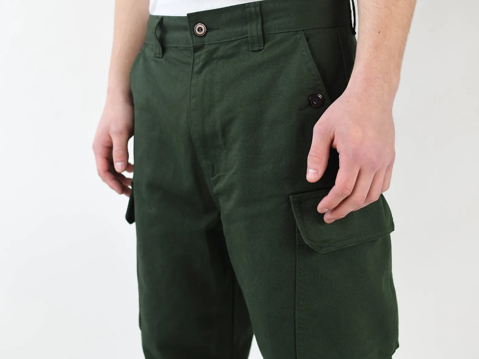 RÉSERVE PANT. RELAXED. ARMY GREEN